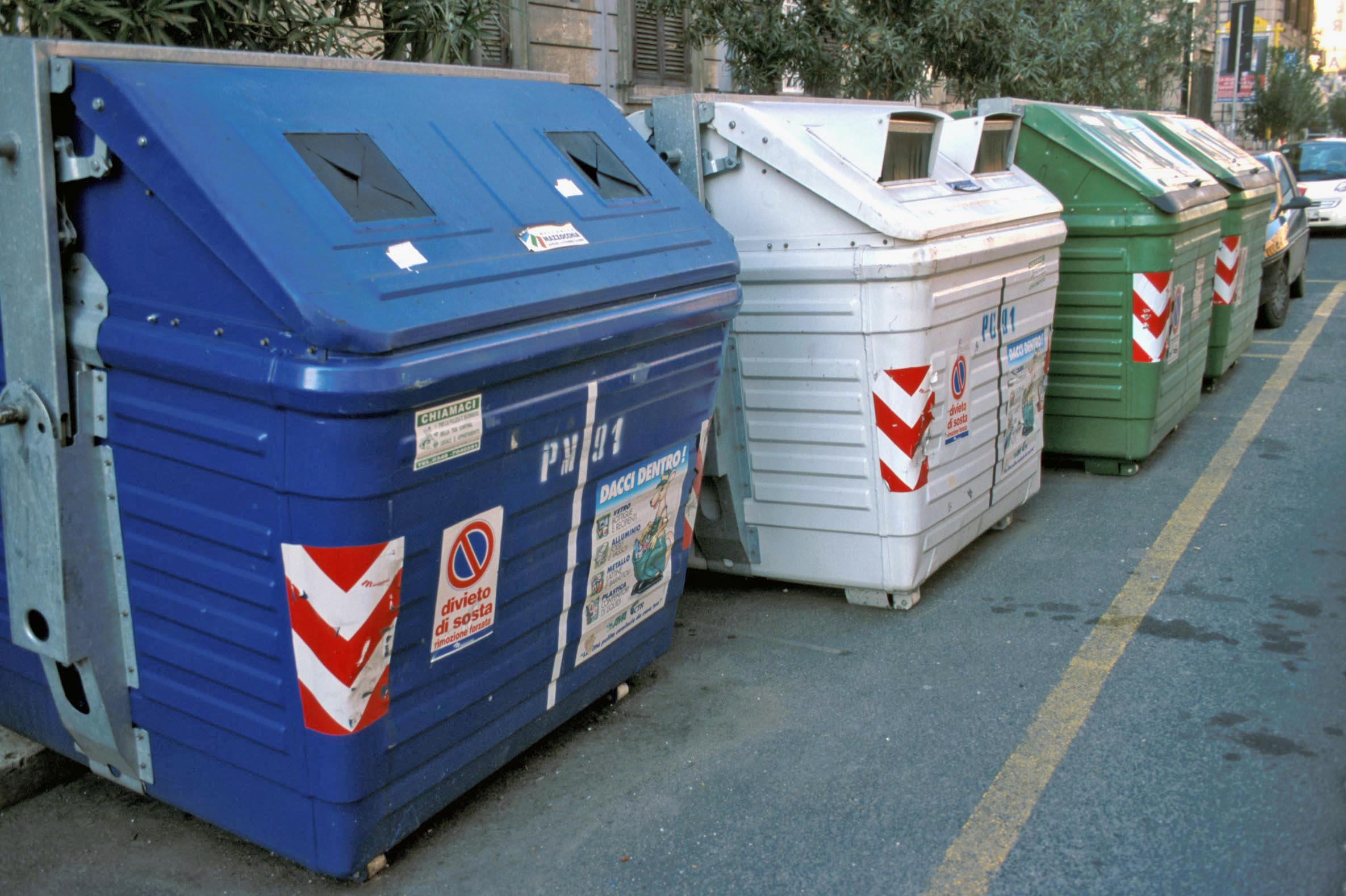 Tassa sui rifiuti sempre più cara per le imprese del terziario